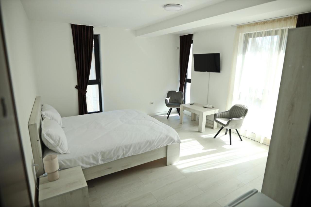 Casa Vys Apartment Питещ Екстериор снимка