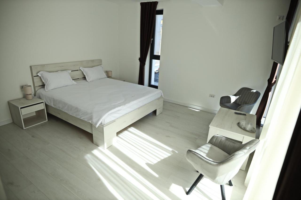 Casa Vys Apartment Питещ Екстериор снимка