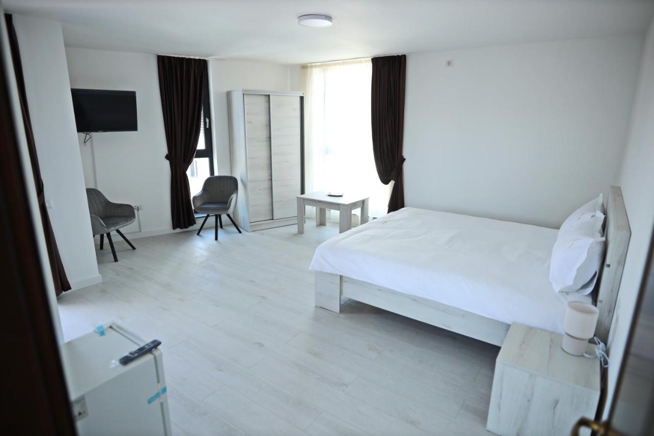 Casa Vys Apartment Питещ Екстериор снимка